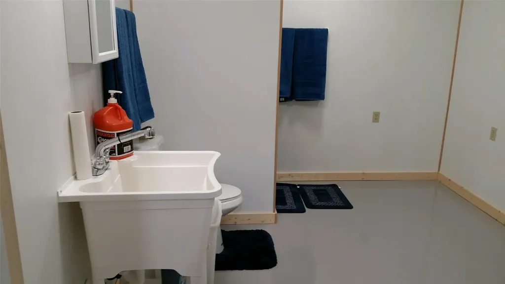 2133 Lost Horse Trail Hamilton MT 59840