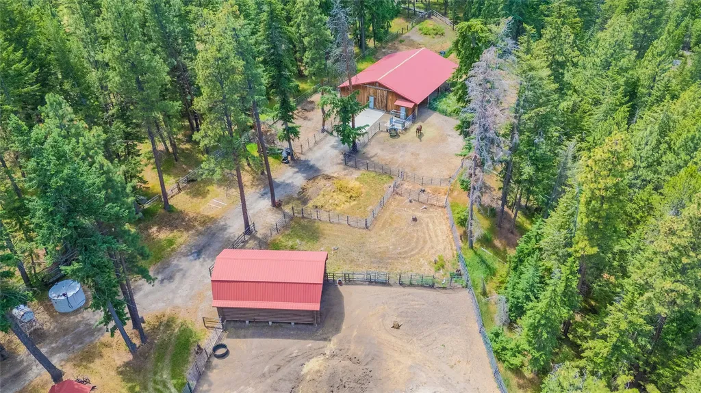 2133 Lost Horse Trail Hamilton MT 59840