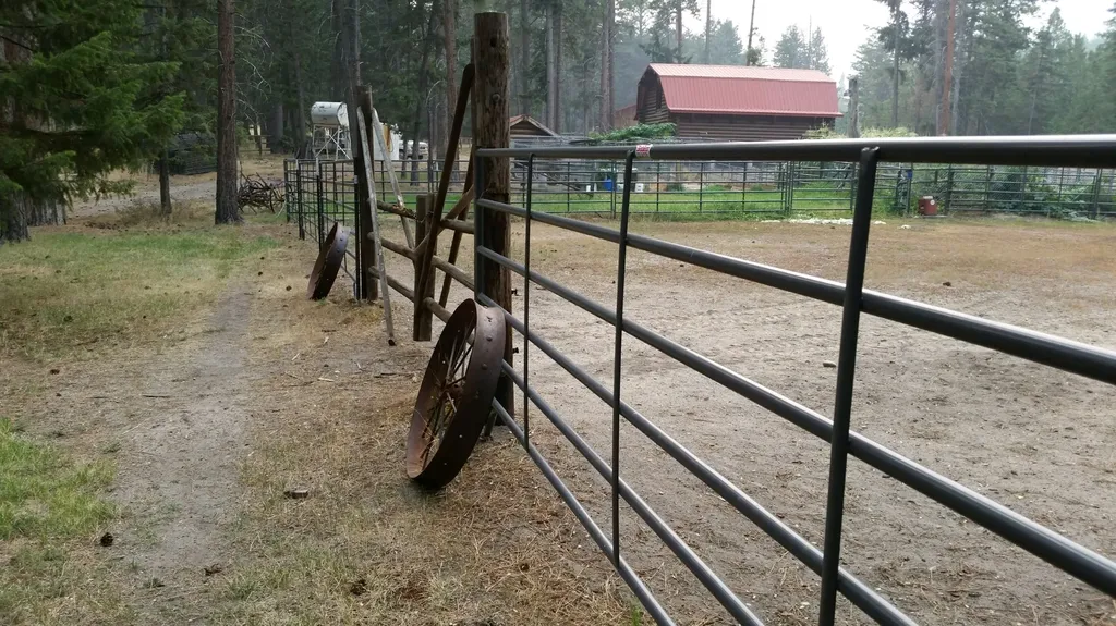 2133 Lost Horse Trail Hamilton MT 59840