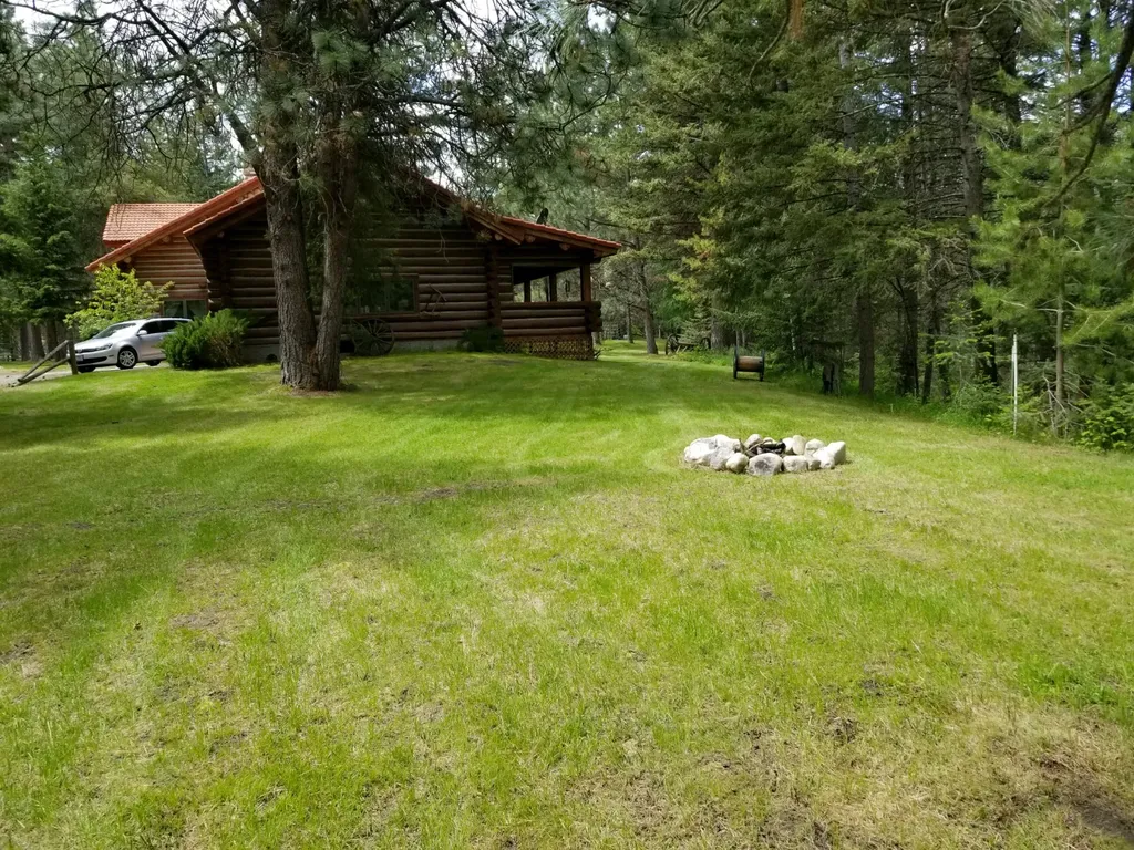 2133 Lost Horse Trail Hamilton MT 59840