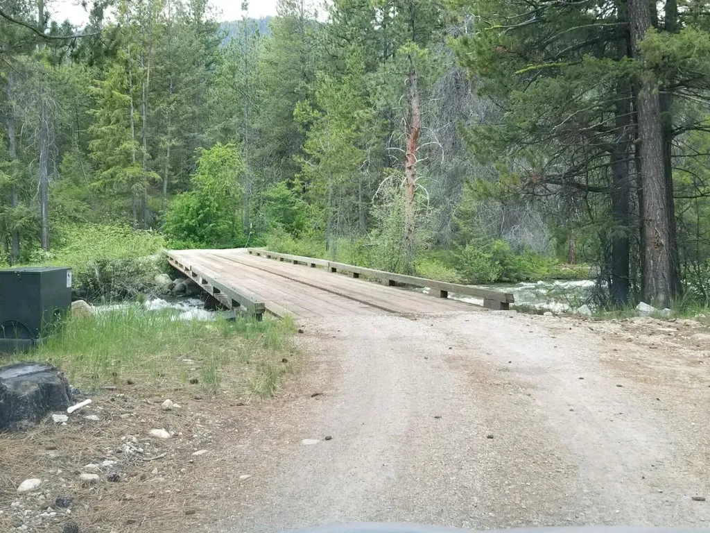 2133 Lost Horse Trail Hamilton MT 59840