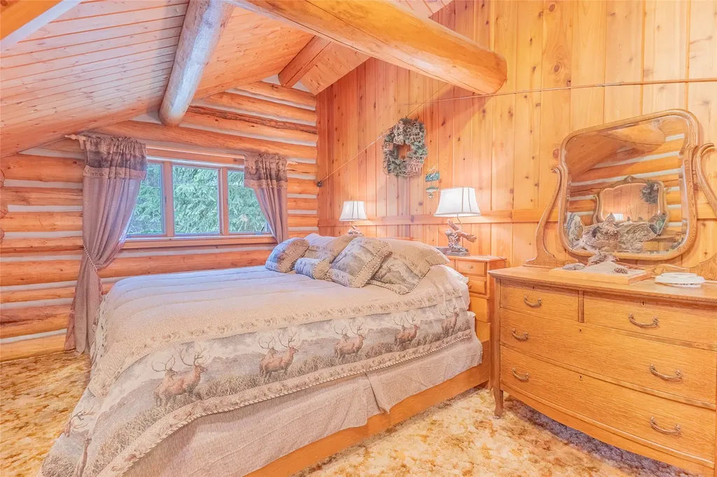 2133 Lost Horse Trail Hamilton MT 59840
