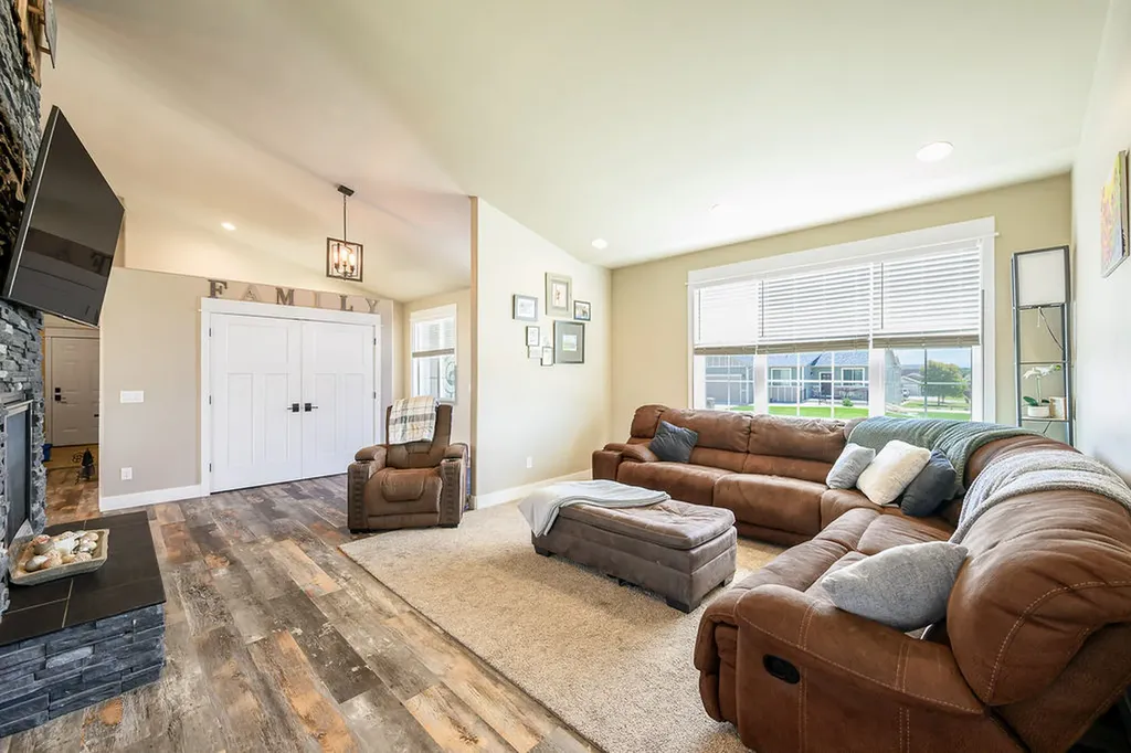 229 Sharron Lane Billings MT 59105