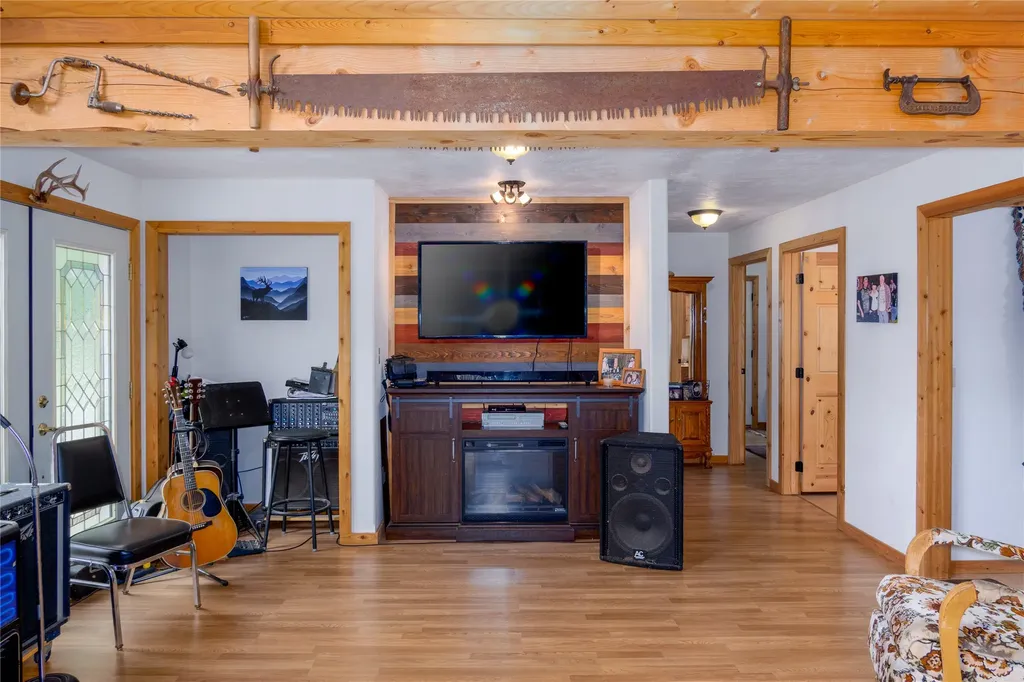 214 Mountain View Drive Troy MT 59935
