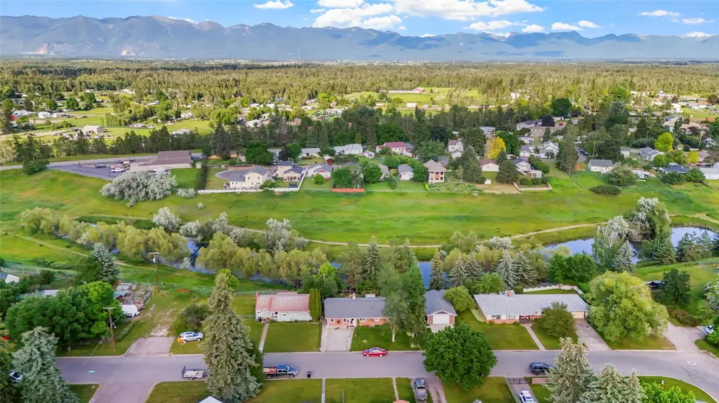 1321 8th Avenue E Kalispell MT 59901