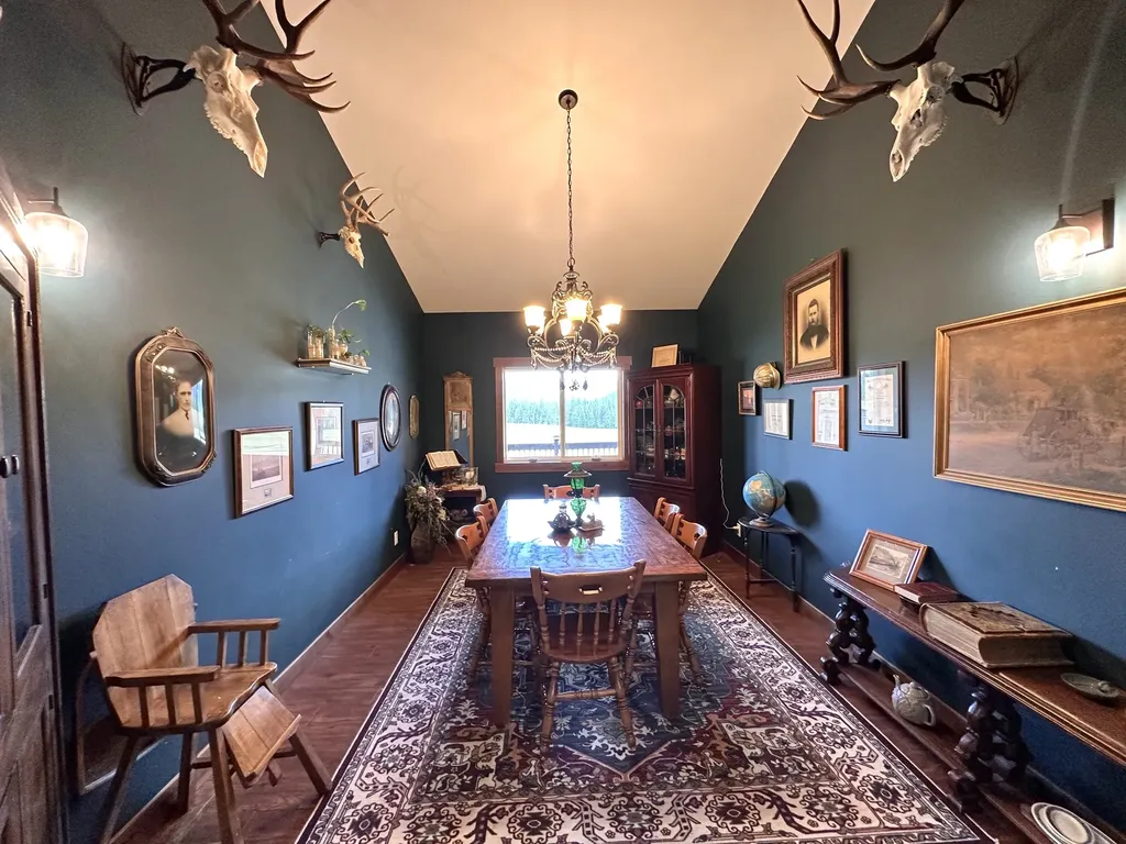 95 Triple J Loop Trout Creek MT 59874