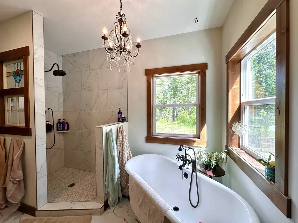 95 Triple J Loop Trout Creek MT 59874