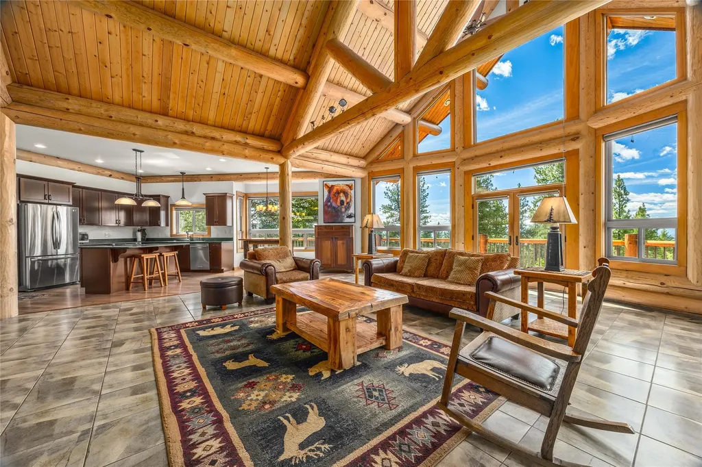 956 & 952 Falling Star Road Victor MT 59875