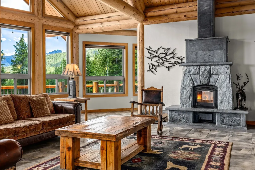 956 & 952 Falling Star Road Victor MT 59875