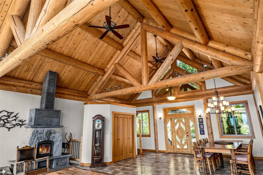 956 & 952 Falling Star Road Victor MT 59875
