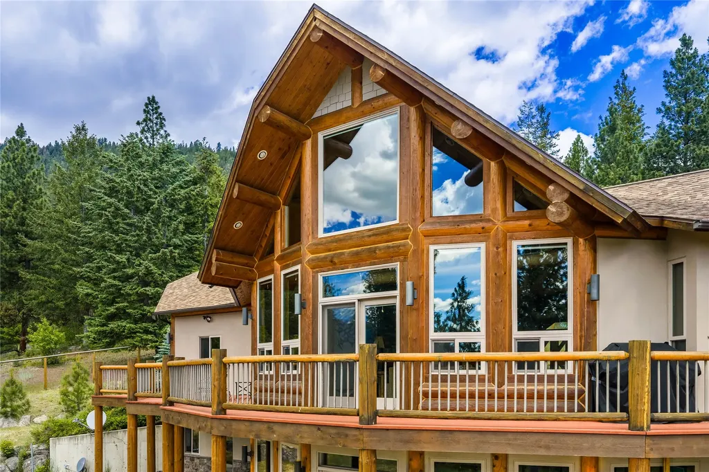 956 & 952 Falling Star Road Victor MT 59875