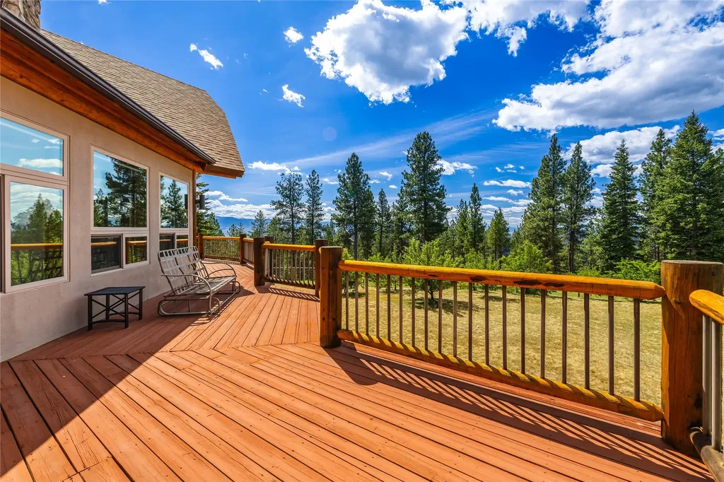 956 & 952 Falling Star Road Victor MT 59875