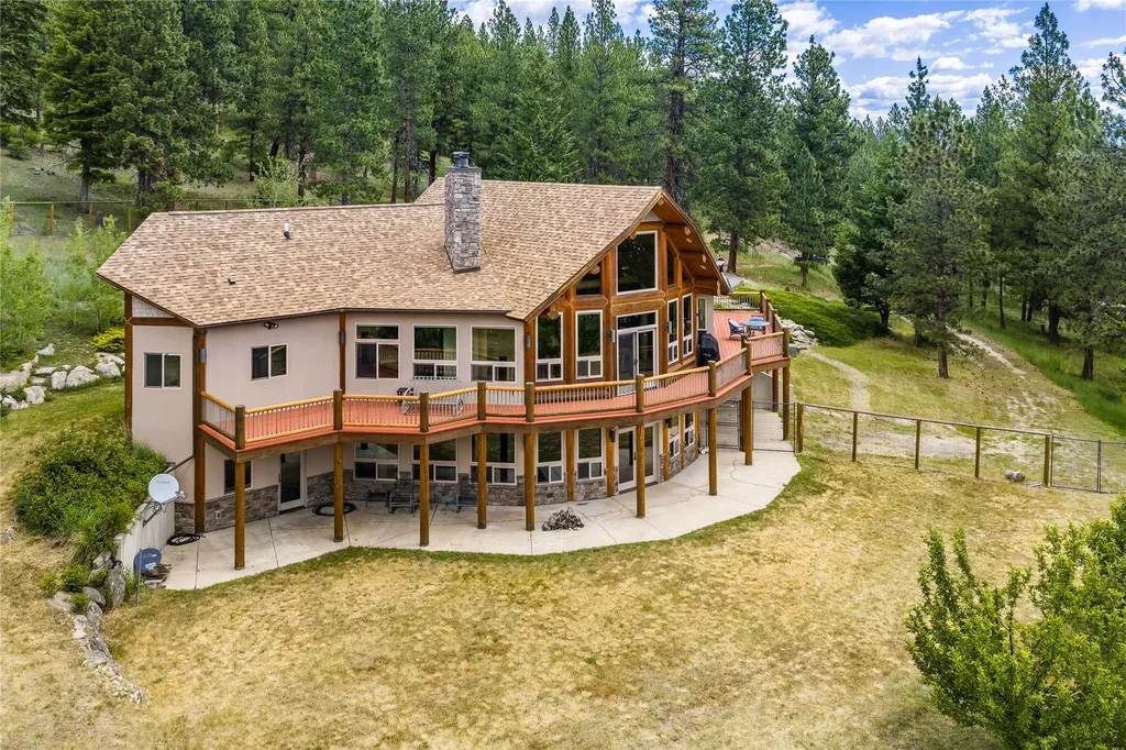 956 & 952 Falling Star Road Victor MT 59875