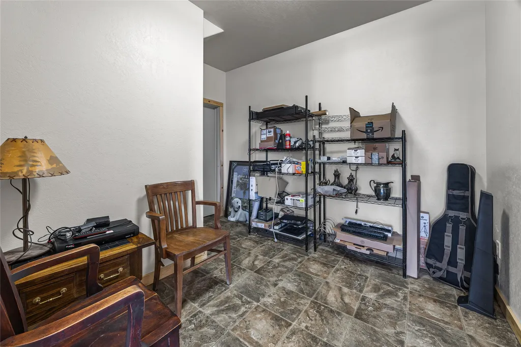 956 & 952 Falling Star Road Victor MT 59875