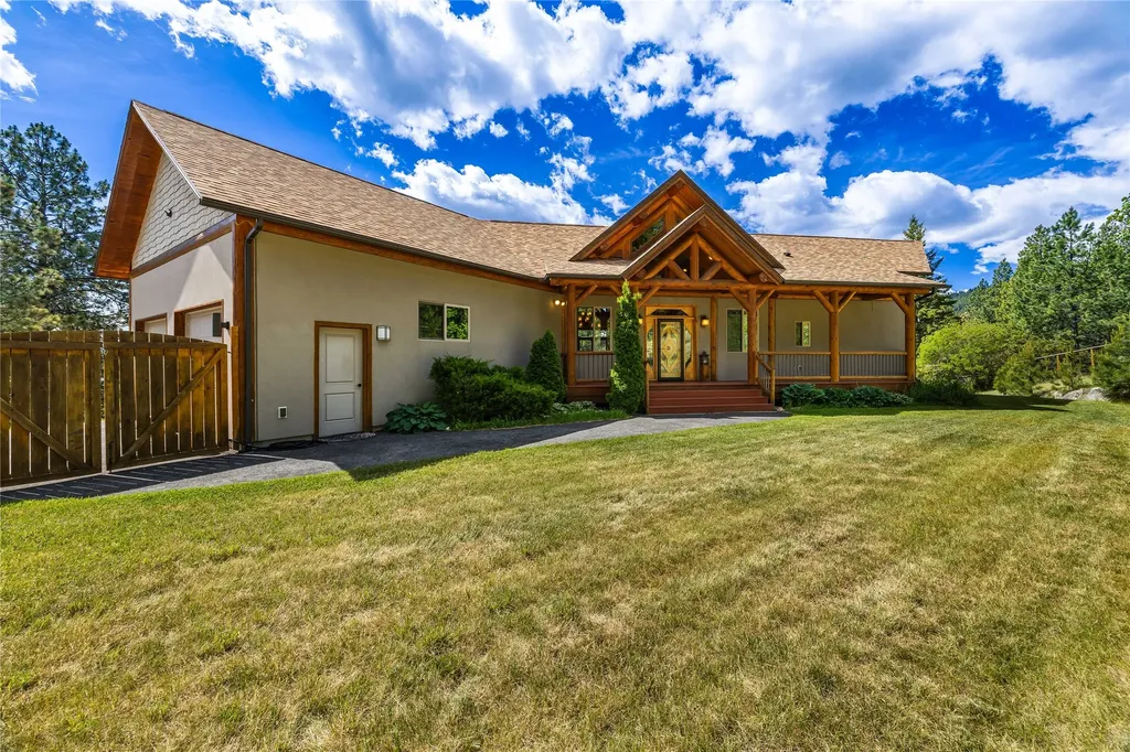 956 & 952 Falling Star Road Victor MT 59875
