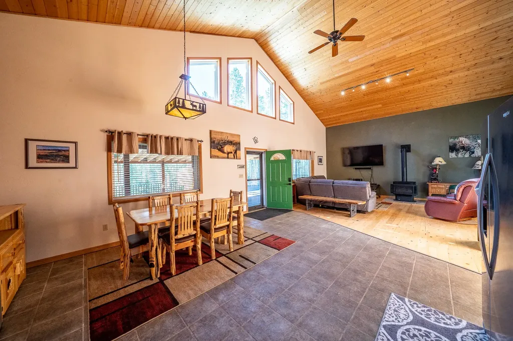 23 Lodgepole Lane W Anaconda MT 59711