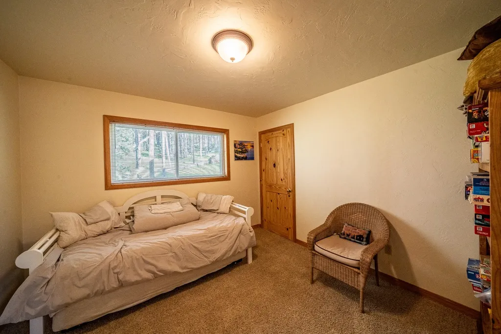 23 Lodgepole Lane W Anaconda MT 59711