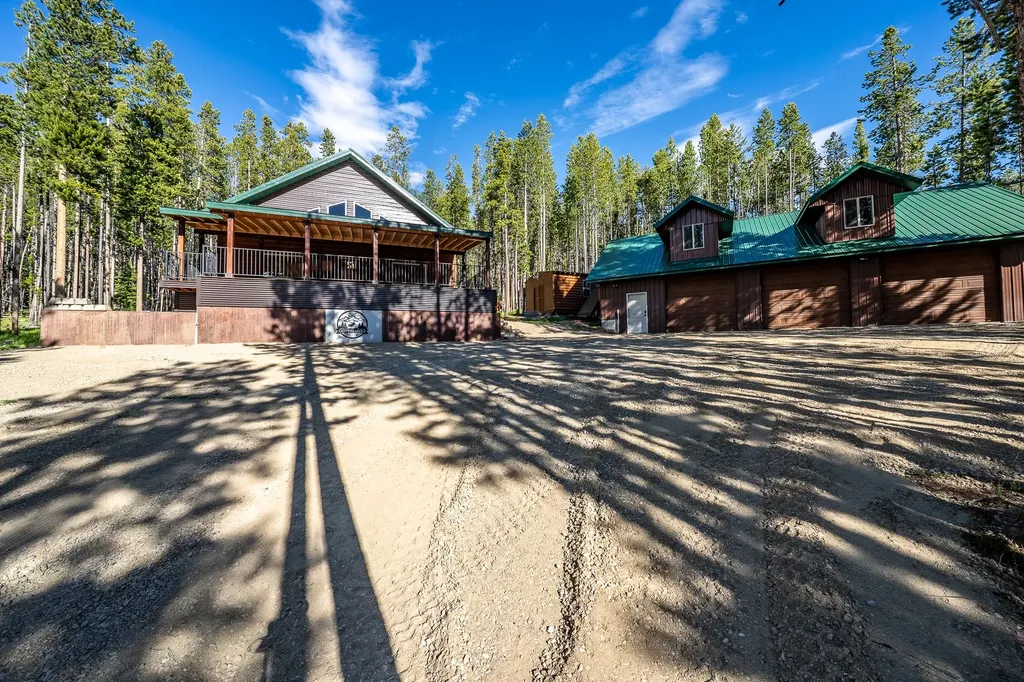 23 Lodgepole Lane W Anaconda MT 59711