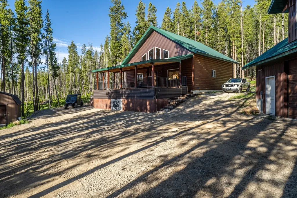 23 Lodgepole Lane W Anaconda MT 59711