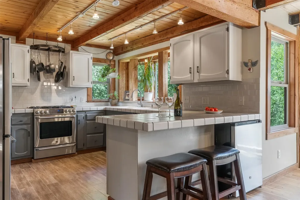729 Sheafman Creek Road Hamilton MT 59840
