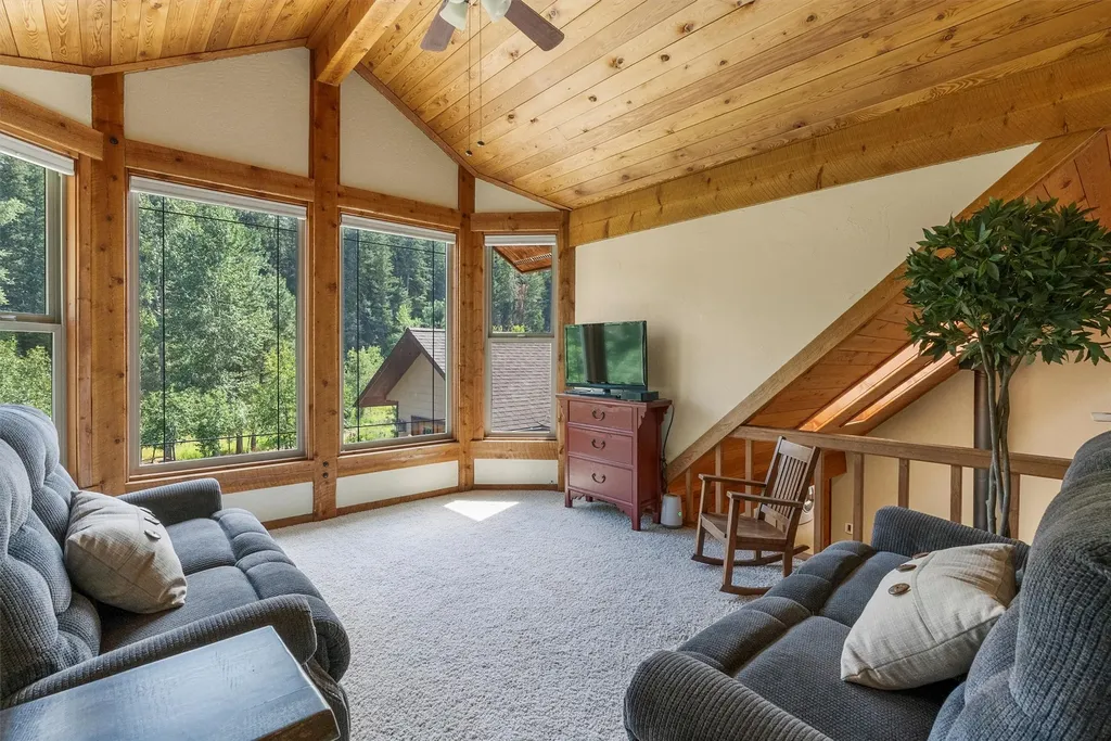 729 Sheafman Creek Road Hamilton MT 59840