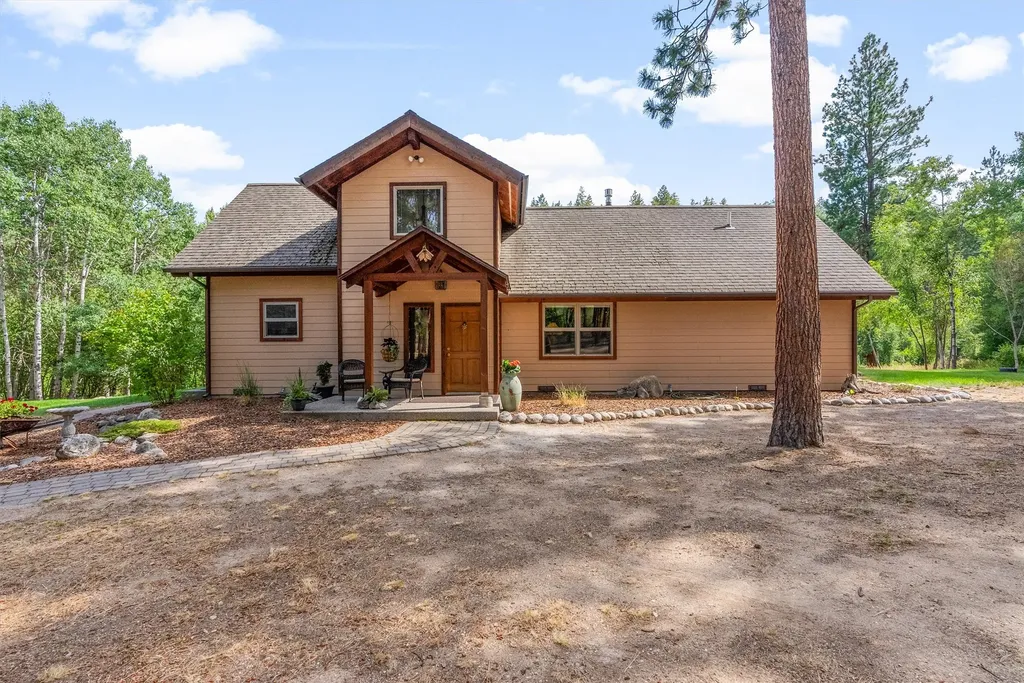 729 Sheafman Creek Road Hamilton MT 59840