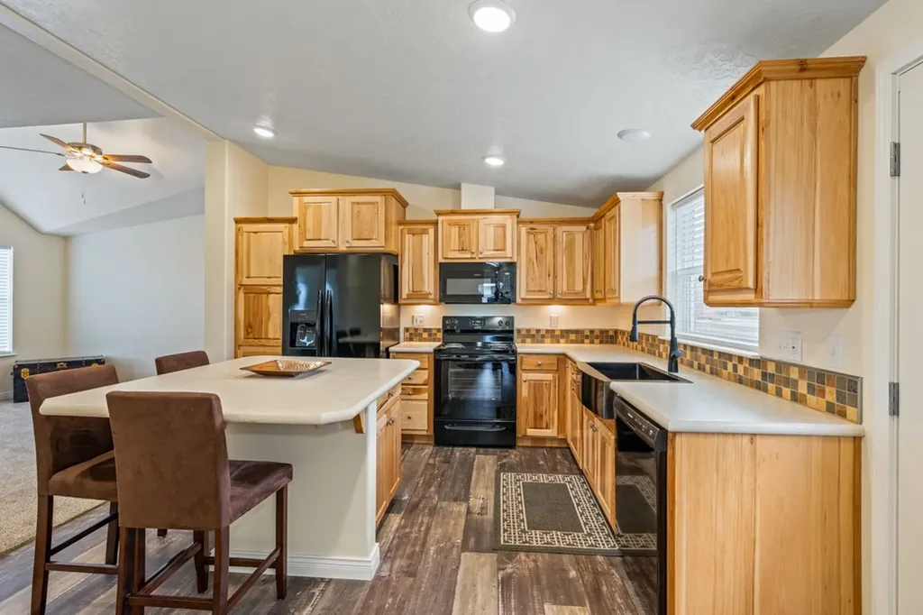 101 S 2nd Street Roberts MT 59070