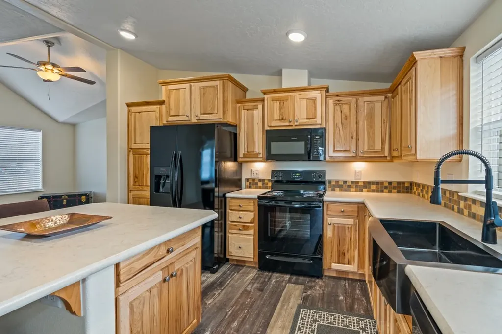 101 S 2nd Street Roberts MT 59070