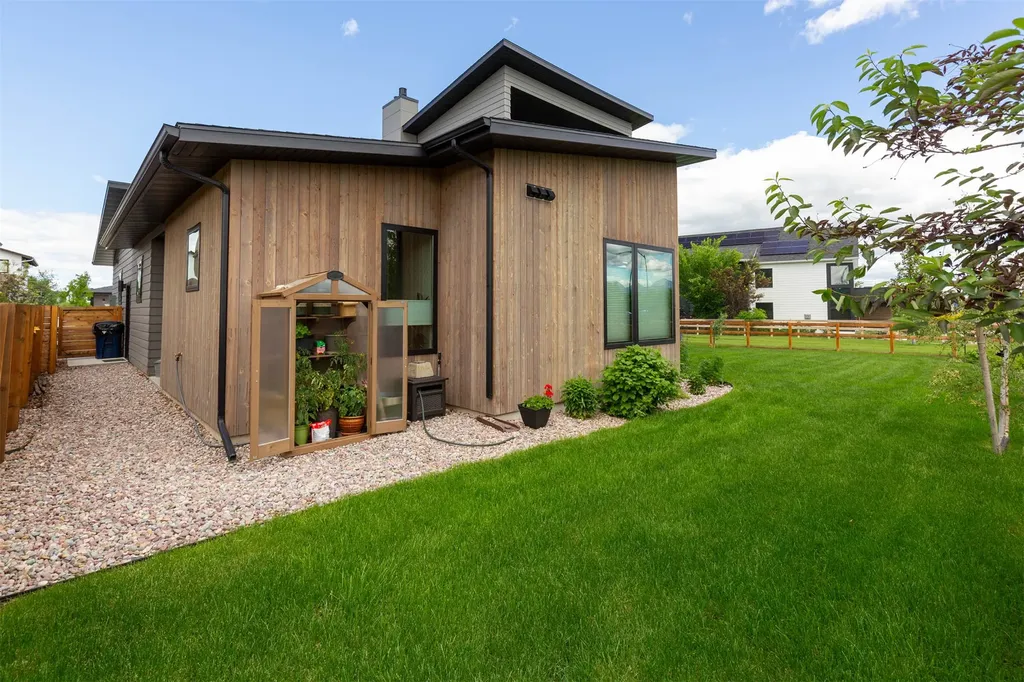 1832 Ryun Sun Way Bozeman MT 59718
