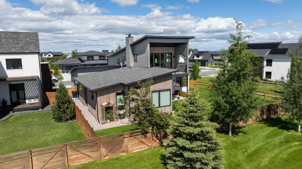 1832 Ryun Sun Way Bozeman MT 59718