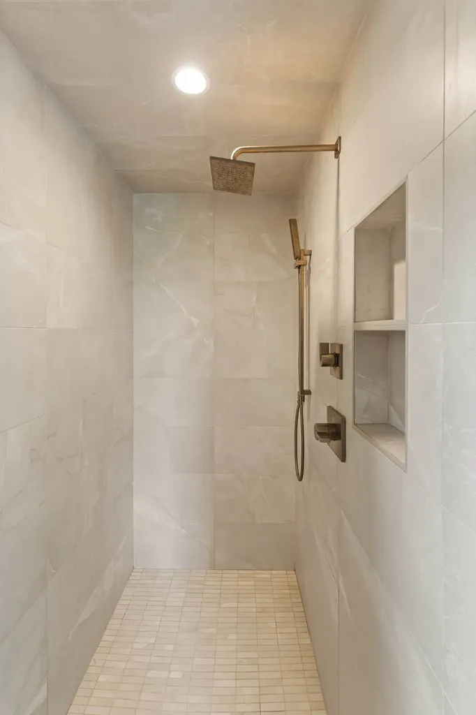 1832 Ryun Sun Way Bozeman MT 59718