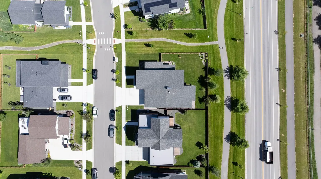 1832 Ryun Sun Way Bozeman MT 59718