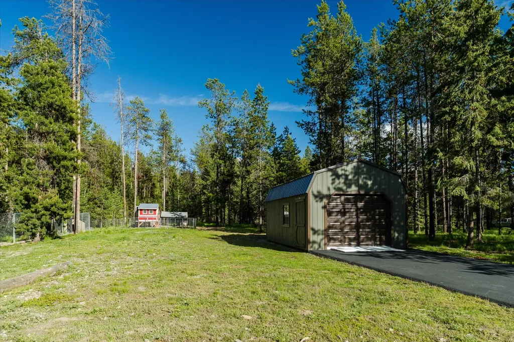 9343 Us Hwy 2 W Marion MT 59925