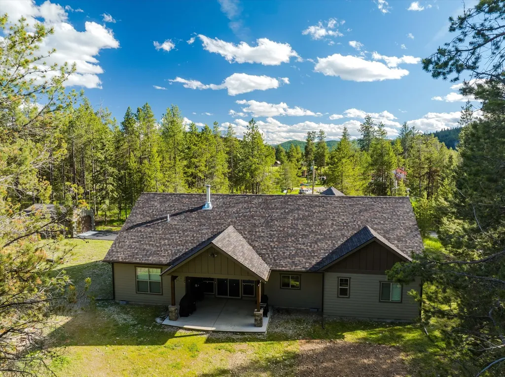 9343 Us Hwy 2 W Marion MT 59925