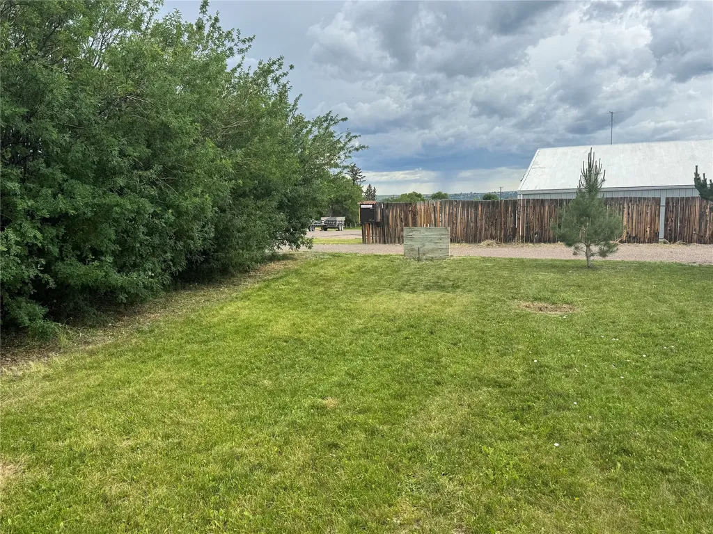 1525 7th Street S Great Falls MT 59405