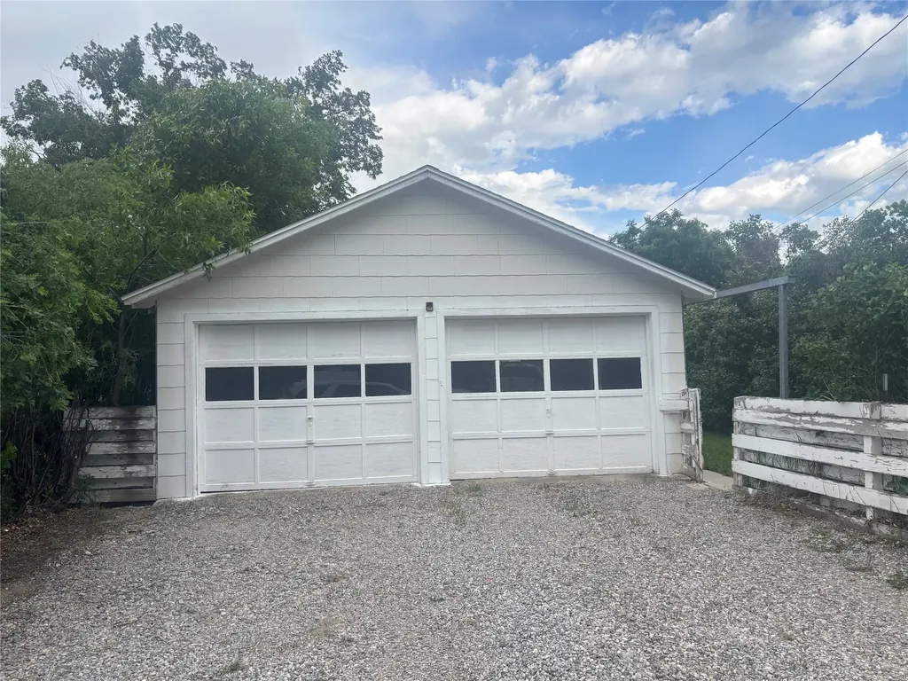 606 S Maryland Street Conrad MT 59425