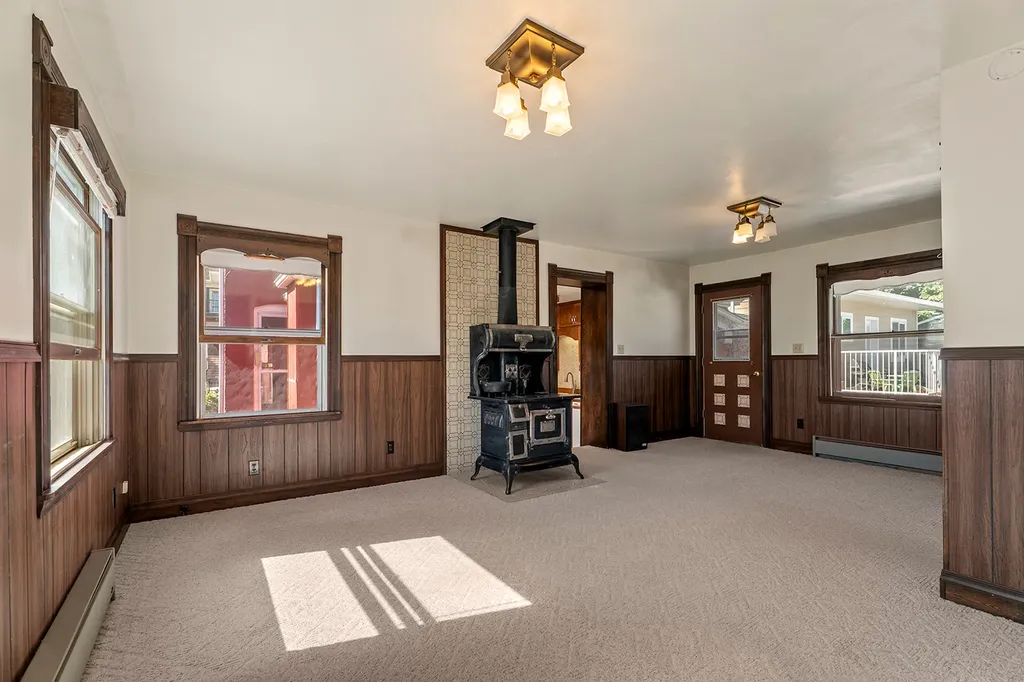 708 Hillsdale Street Helena MT 59601