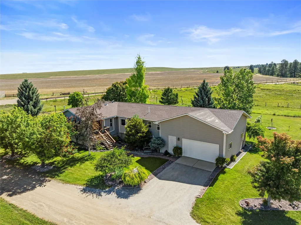 3 Stagecoach Road East Helena MT 59635