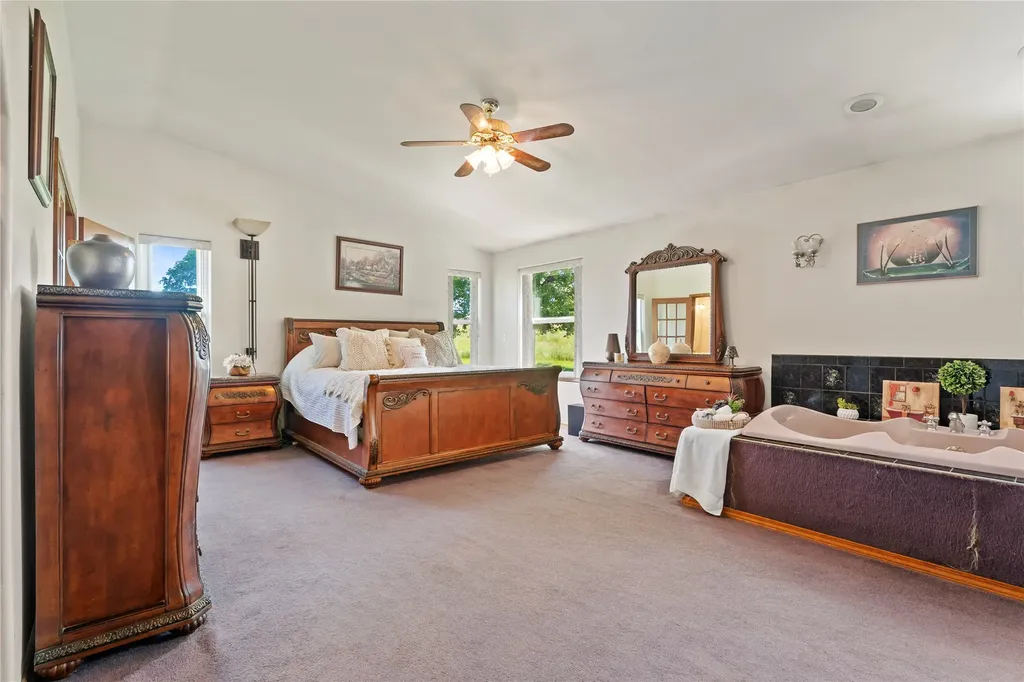3 Stagecoach Road East Helena MT 59635