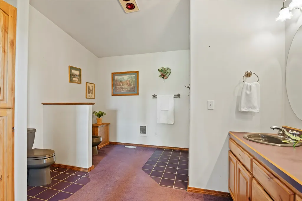 3 Stagecoach Road East Helena MT 59635