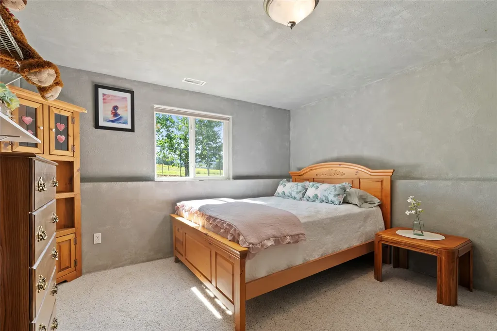 3 Stagecoach Road East Helena MT 59635