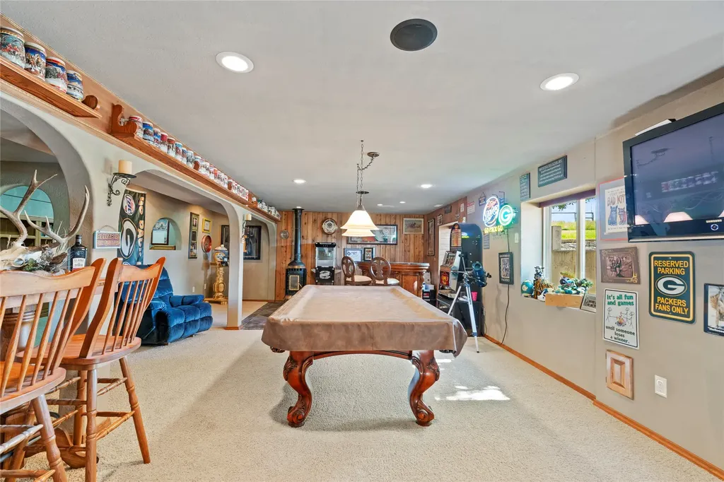 3 Stagecoach Road East Helena MT 59635