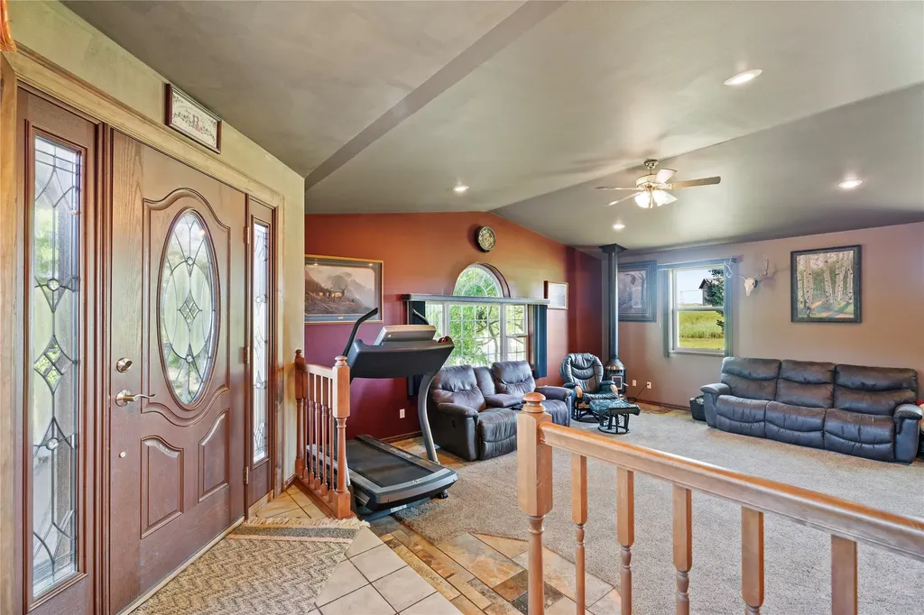 3 Stagecoach Road East Helena MT 59635