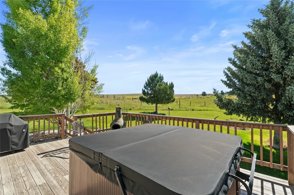 3 Stagecoach Road East Helena MT 59635