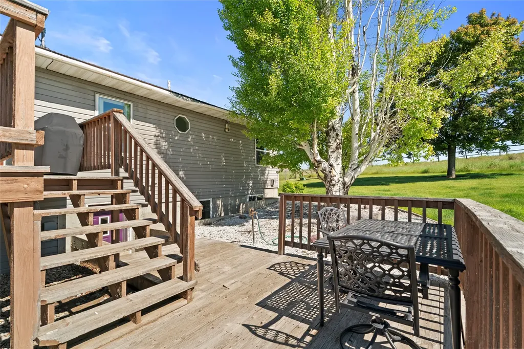 3 Stagecoach Road East Helena MT 59635