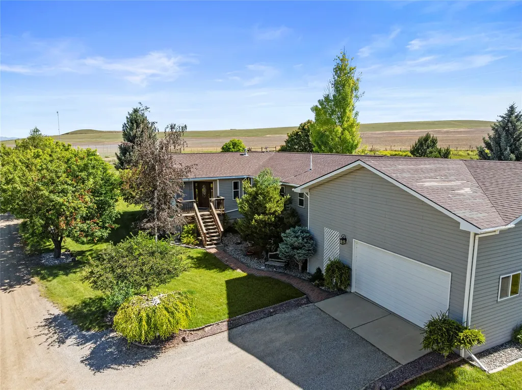 3 Stagecoach Road East Helena MT 59635