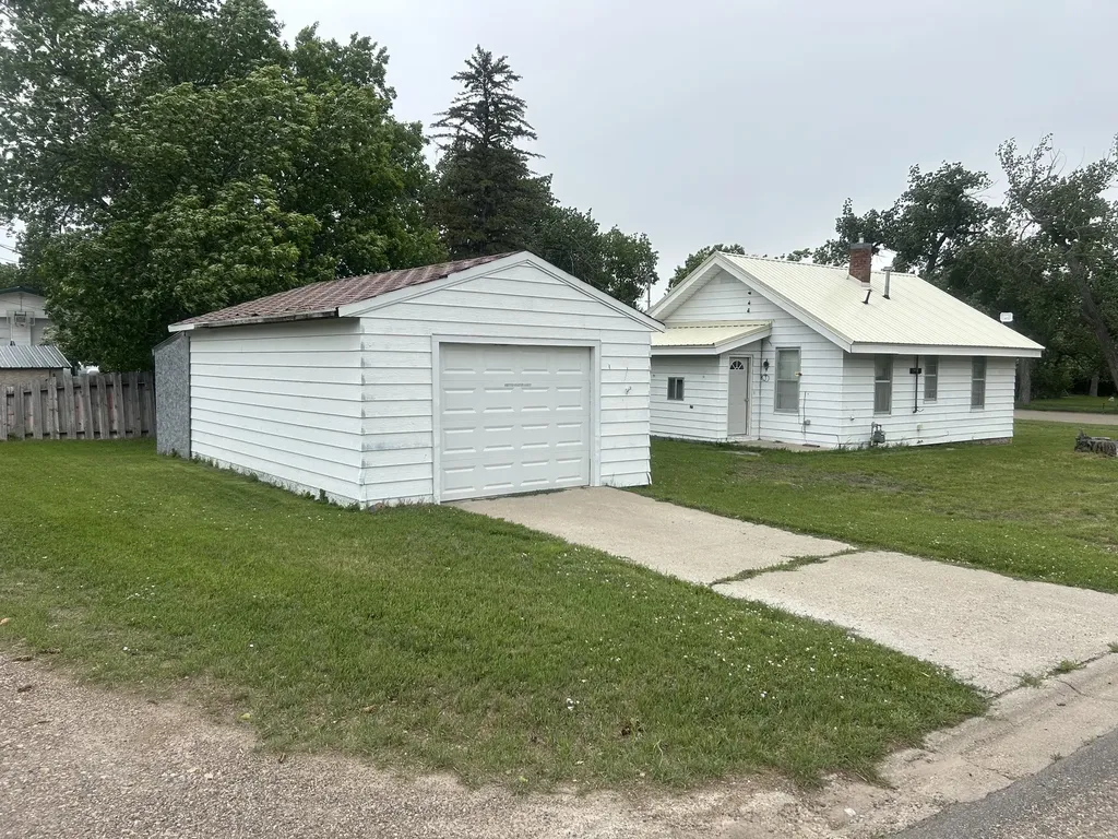 1702 Chouteau Street Fort Benton MT 59442