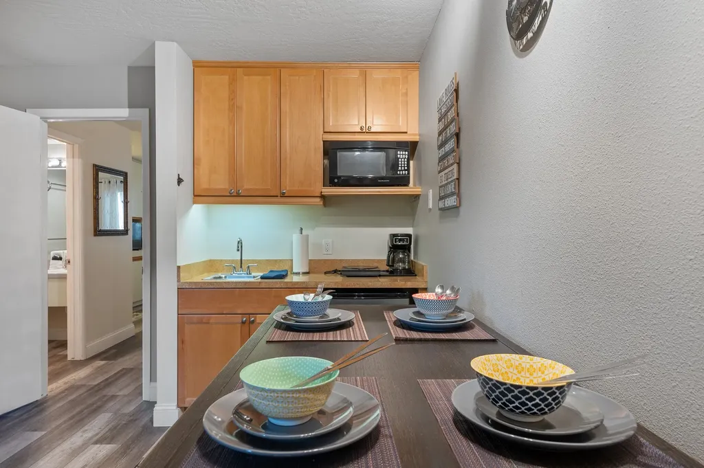 180 Vista Lane Bigfork MT 59911