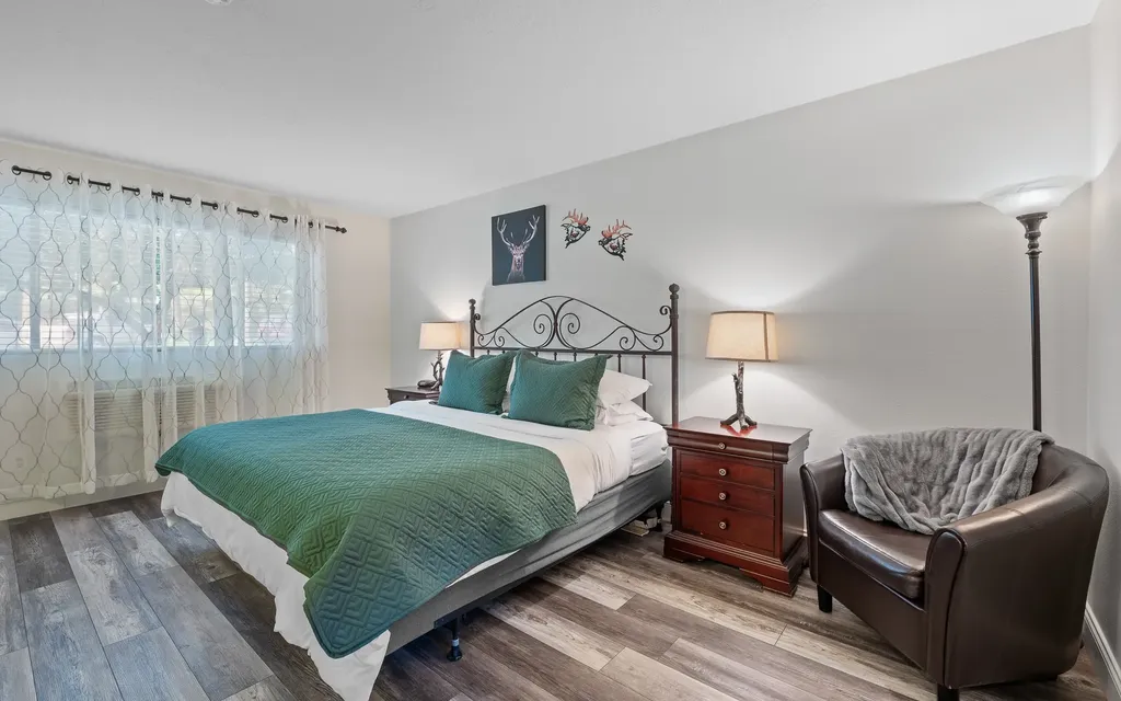 180 Vista Lane Bigfork MT 59911