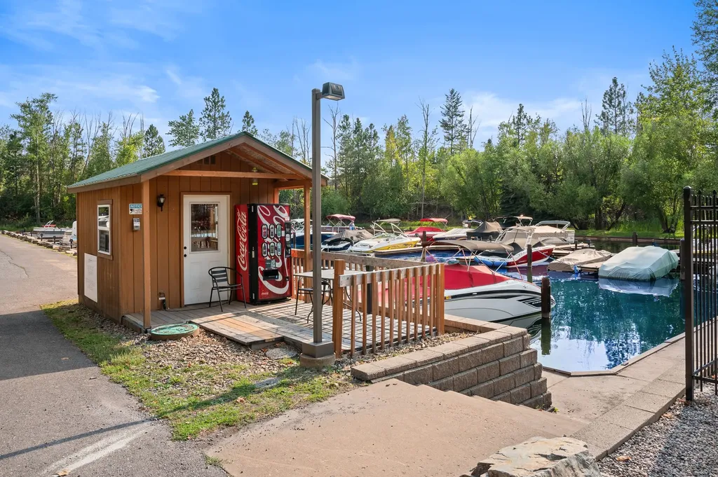 180 Vista Lane Bigfork MT 59911